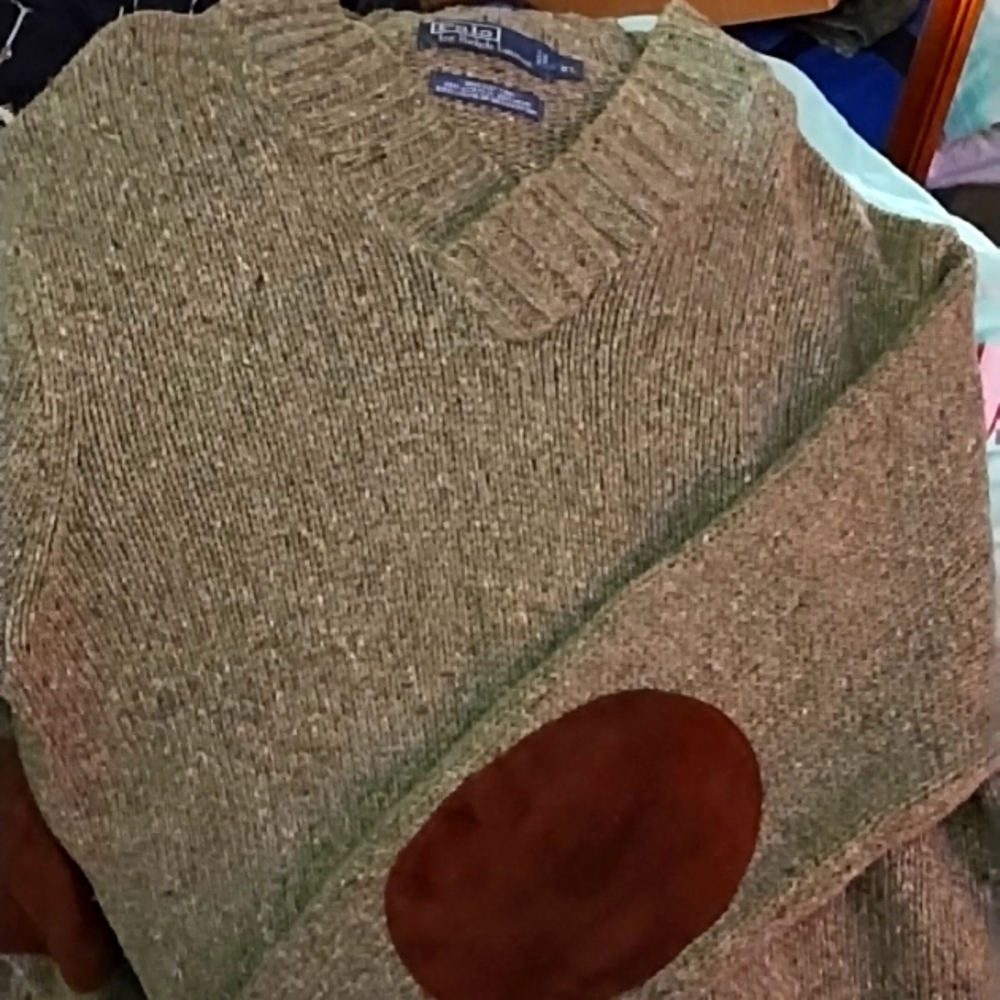 Polo sweater